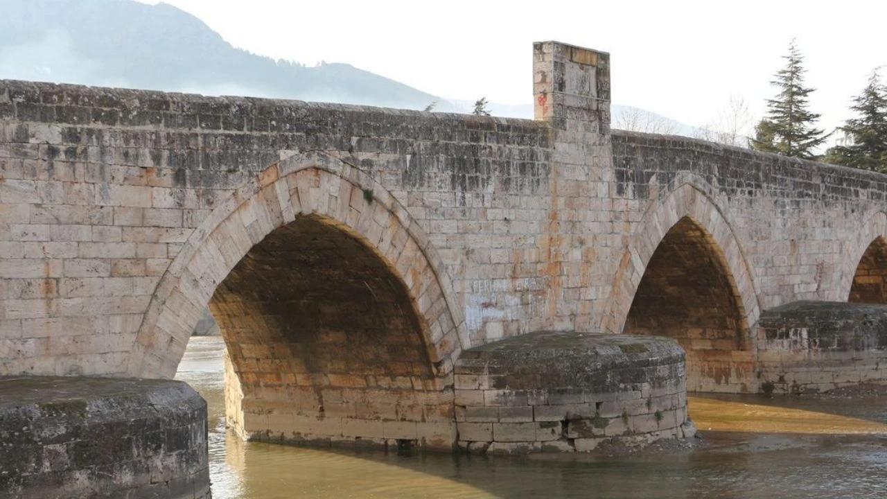 Tokat’ın 776 yıllık Selçuklu mirası: Hıdırlık Köprüsü