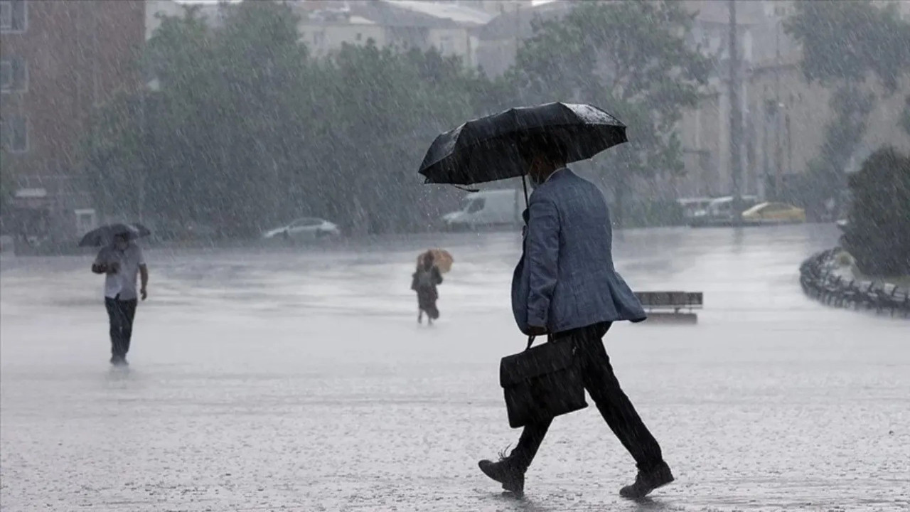 Meteoroloji Genel Müdürlüğü uyardı: Ankara dahil 15 il için sarı kodlu sağanak alarmı ve İstanbul için kritik saatler