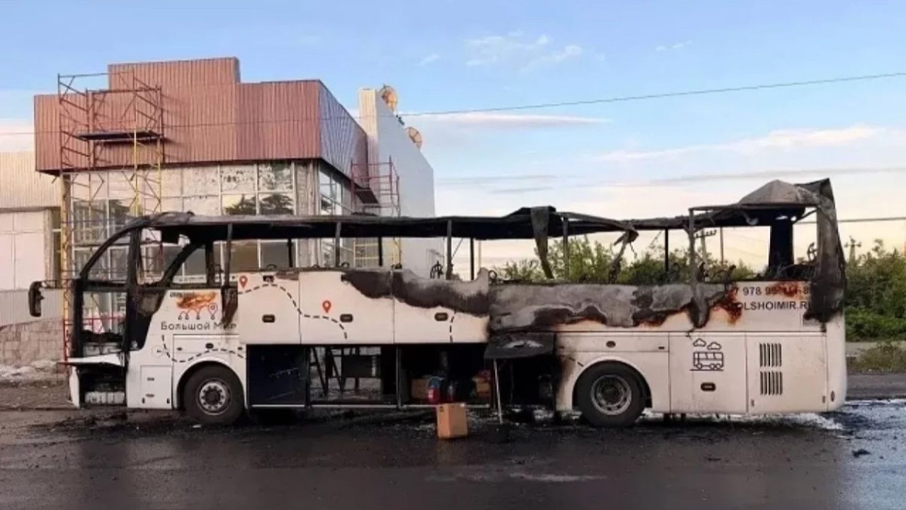 Ukrayna'dan bir sivil katliamı daha: Yolcu otobüsünü vurdular