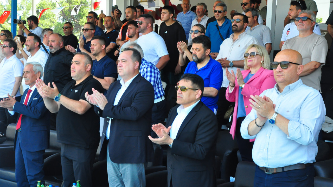 Manisa’da tarihi güreş organizasyonuna yoğun ilgi