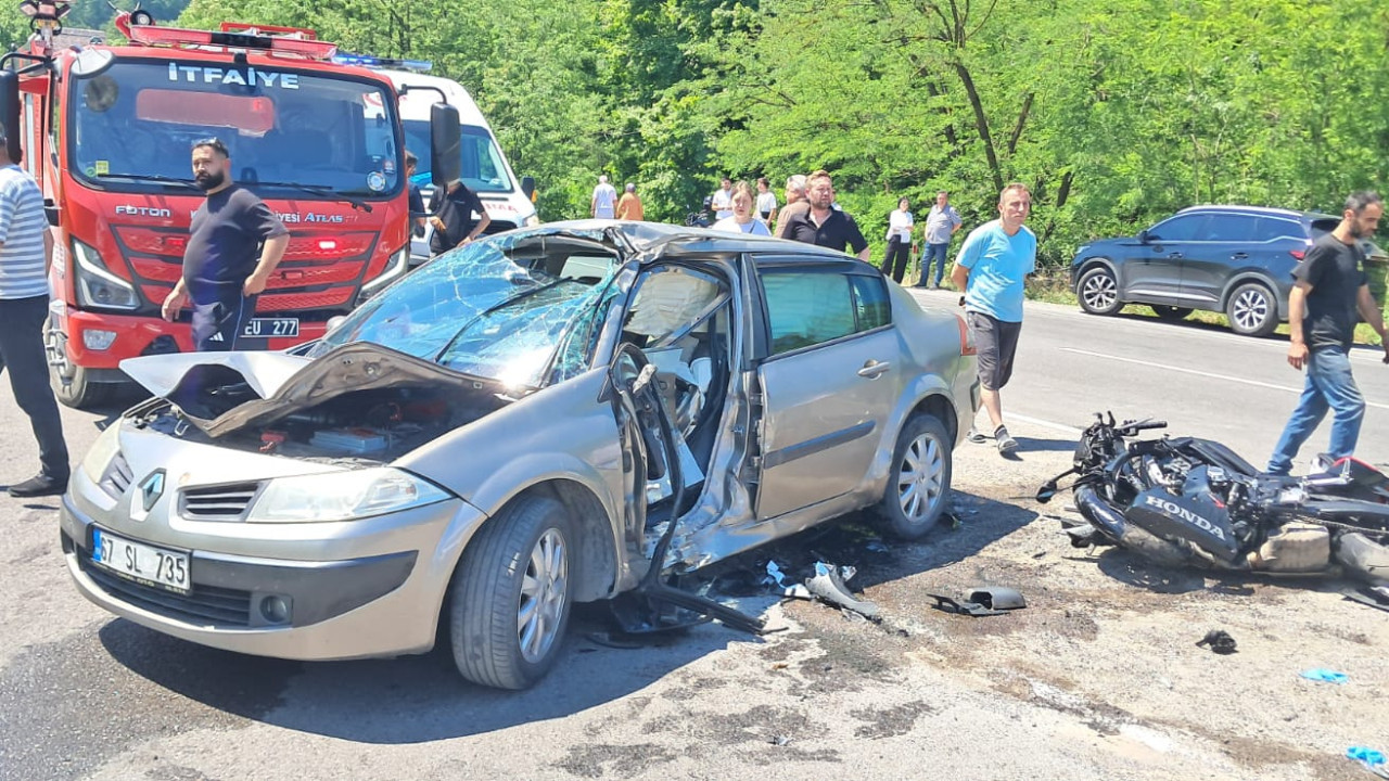 Zonguldak'ta trafik kazası: İstasyon dönüşünde çarpıştılar