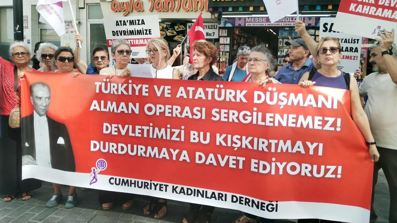 CKD İMZA KAMPANYASI BAŞLATTI! Türkiye ve Atatürk düşmanı Alman Operası sahnelenemez