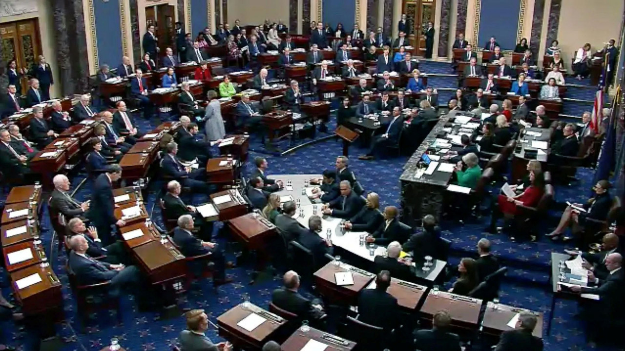 ABD Senatosu'ndan Trump'a vize: İran'a yönelik askeri hamleleri kısıtlayacak tasarı reddedildi
