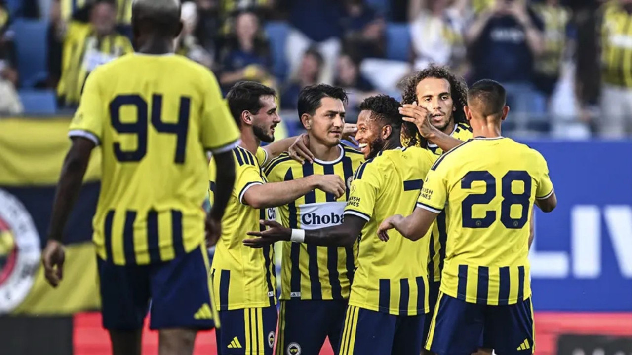 Fenerbahçe’nin yıldız ismiyle ‘yollar ayrılıyor’ iddiası! Sezona fırtına gibi başlamıştı