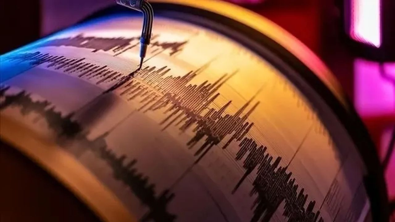 Japonya'da 5,8 büyüklüğünde deprem