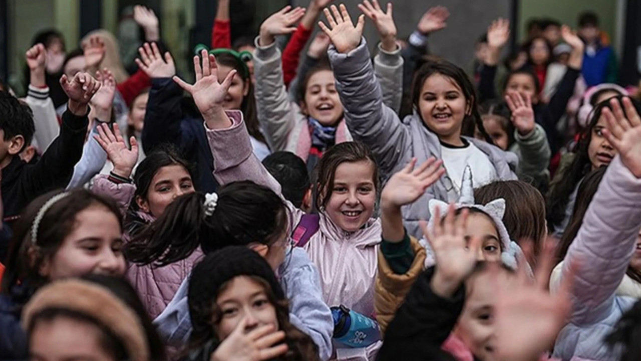 Model var, okullarda altyapı ve öğretmen yok