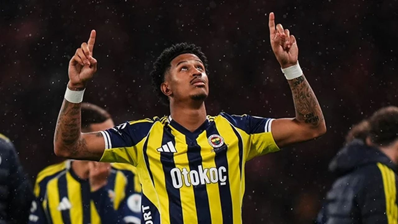 Fenerbahçe Accepts Roma Loan Offer for Oosterwolde With €18M Option in Türkiye