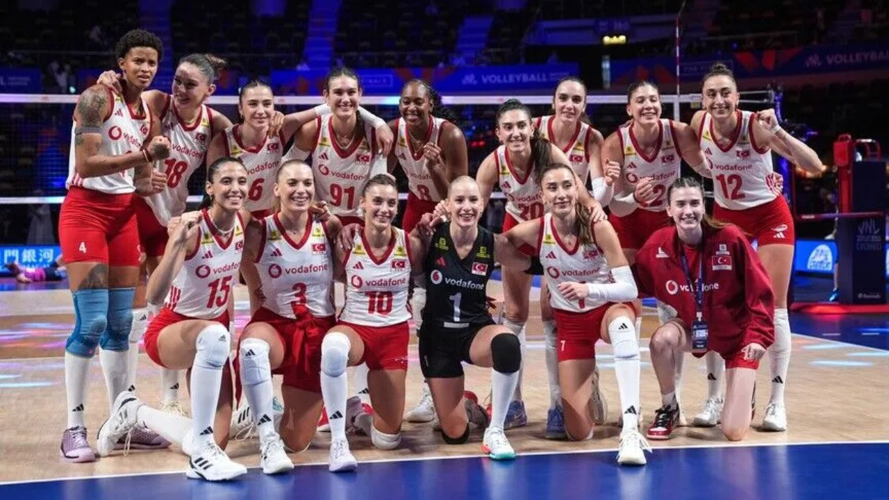 Slovenya Türkiye voleybol maçı ne zaman, saat kaçta, hangi kanalda? Türkiye - Slovenya maçı canlı izle
