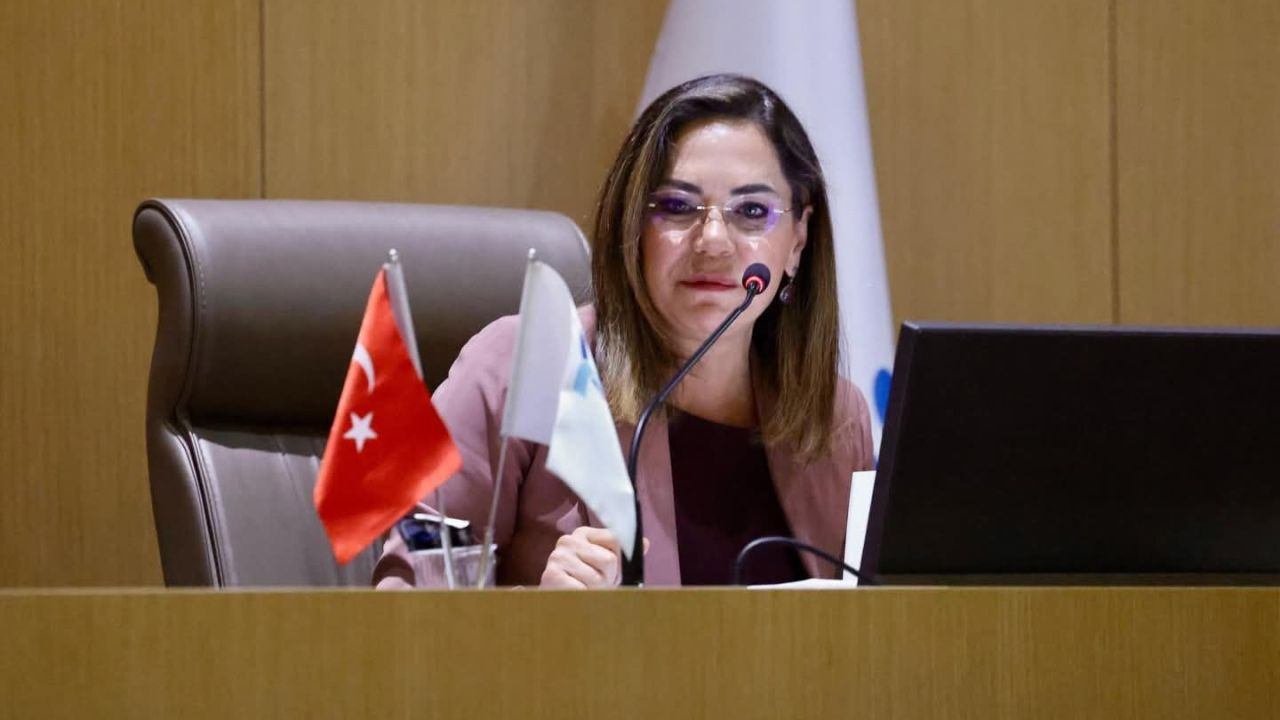Tekirdağ Belediye Başkanı Yüceer, partisinden istifa etti