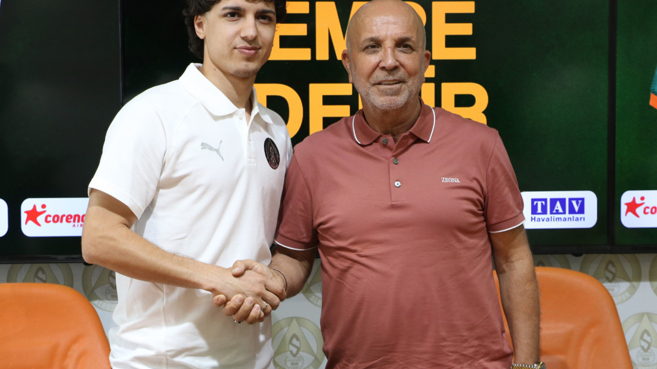 Alanyaspor Emre Demir ile 3 yıllık sözleşme imzaladı