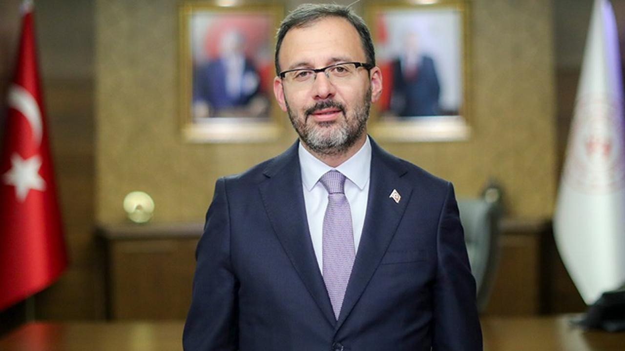 Bakan Kasapoğlu: 'Barca’nın yanındayız'