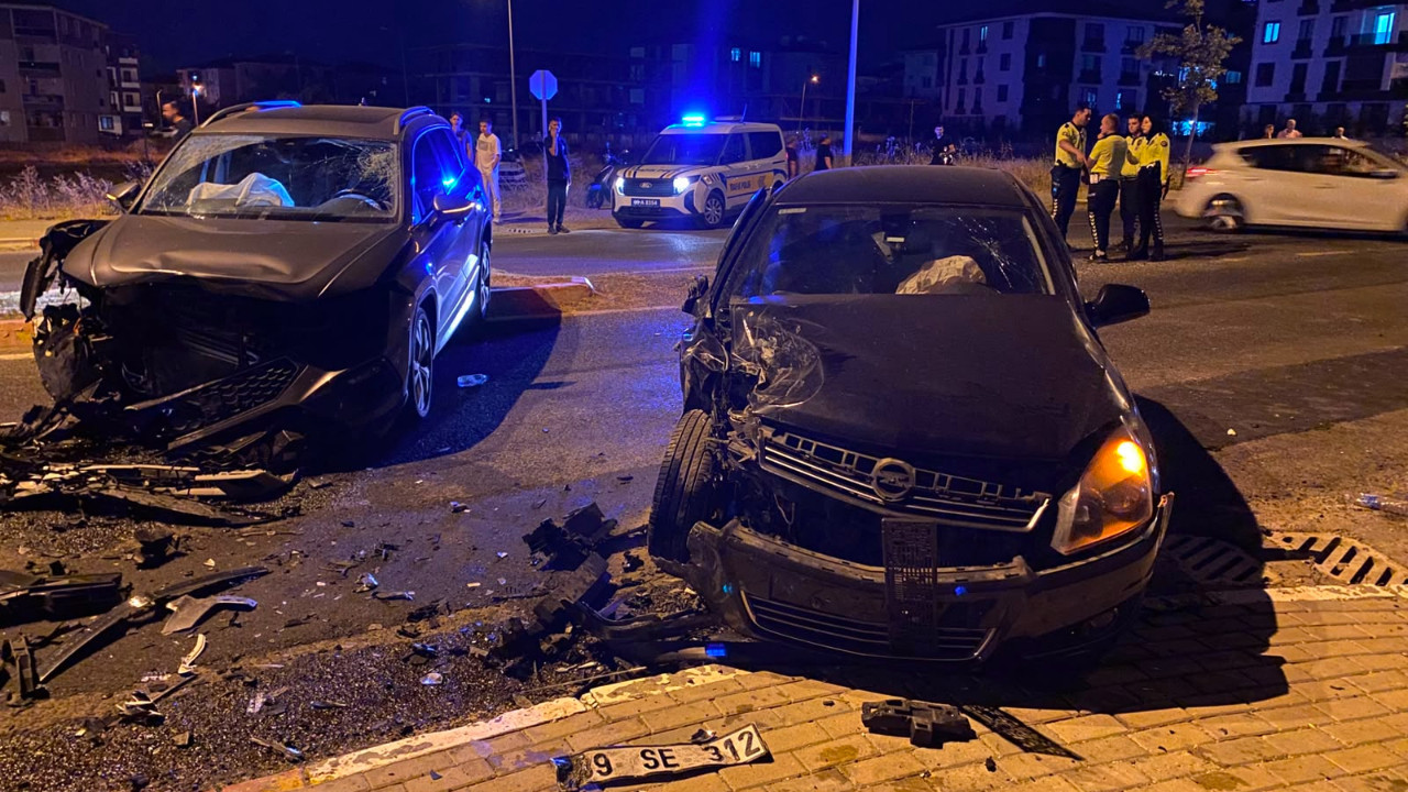 Kırklareli'nde feci kaza! 8 kişi yaralandı