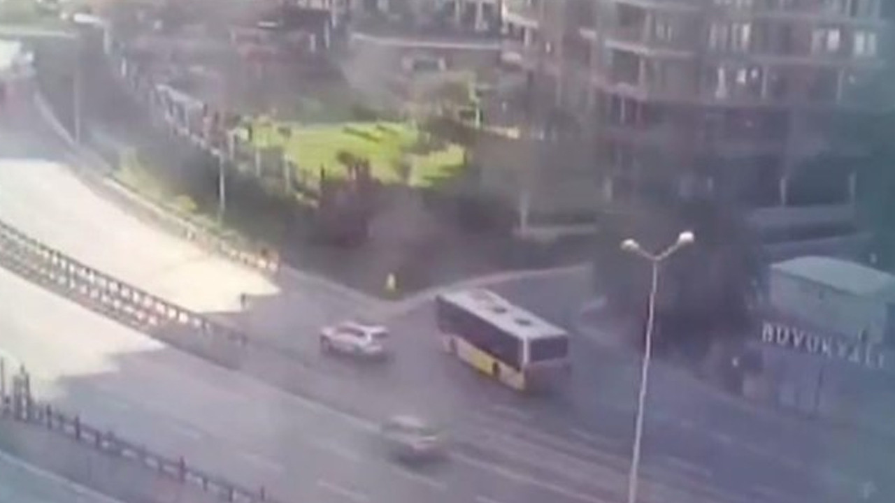 İETT otobüsü site duvarına çarpmıştı! Korkunç kazada otomobilin sürücüsü gözaltında