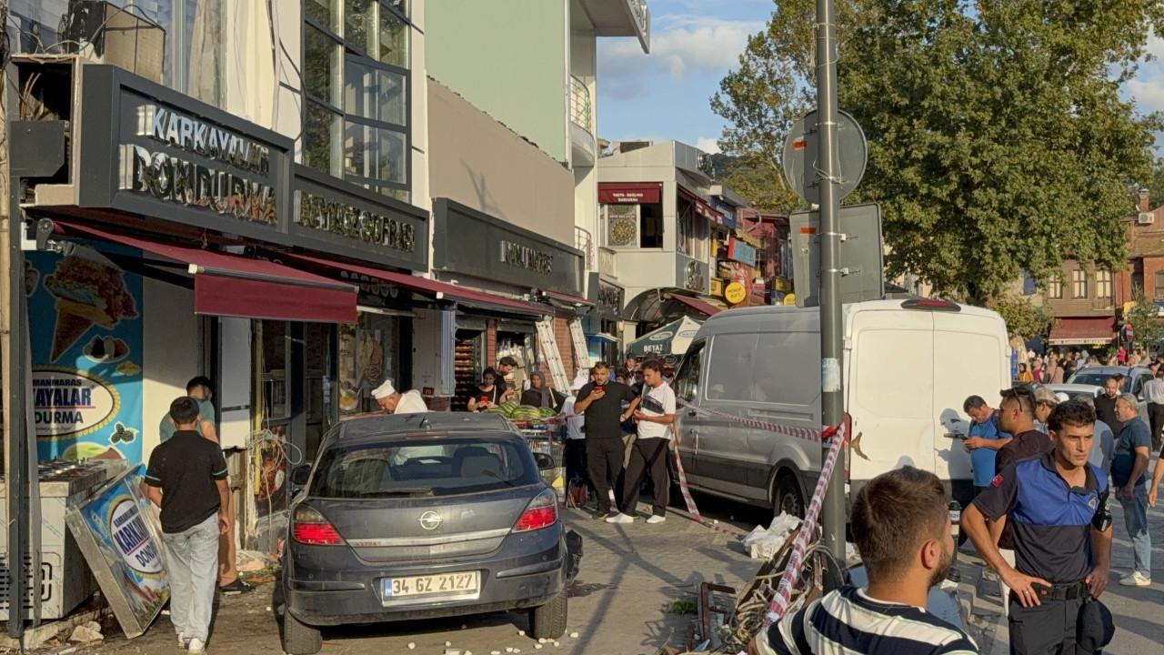 İstanbul'da feci kaza! 6 kişi yaralandı