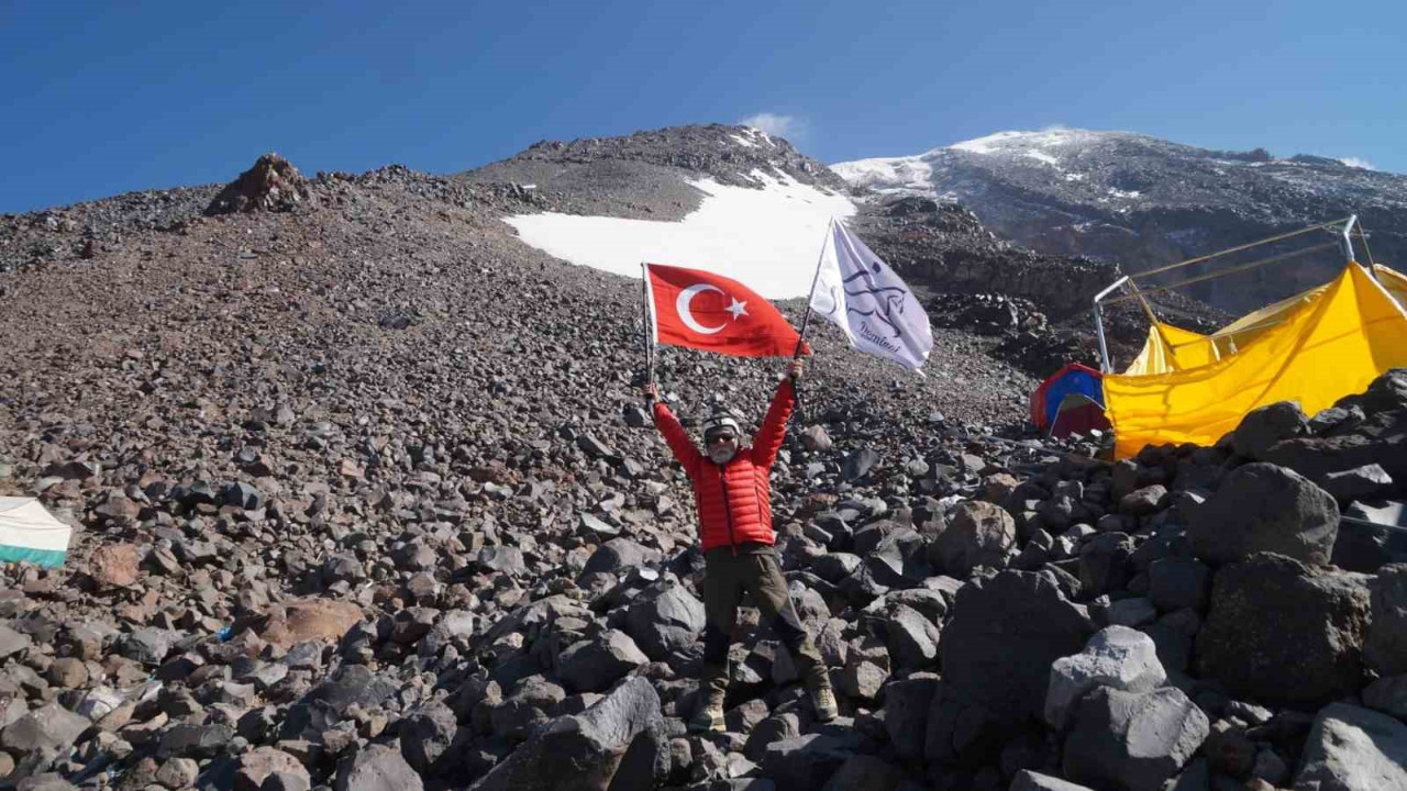 Manisa Demircili dağcıdan anlamlı tırmanış