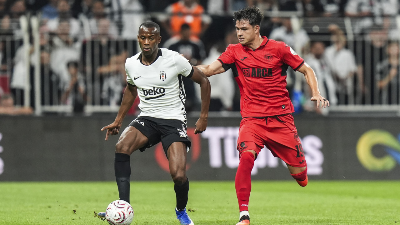 Beşiktaş'tan bol gollü galibiyet! Vlahovic fırtına gibi esti