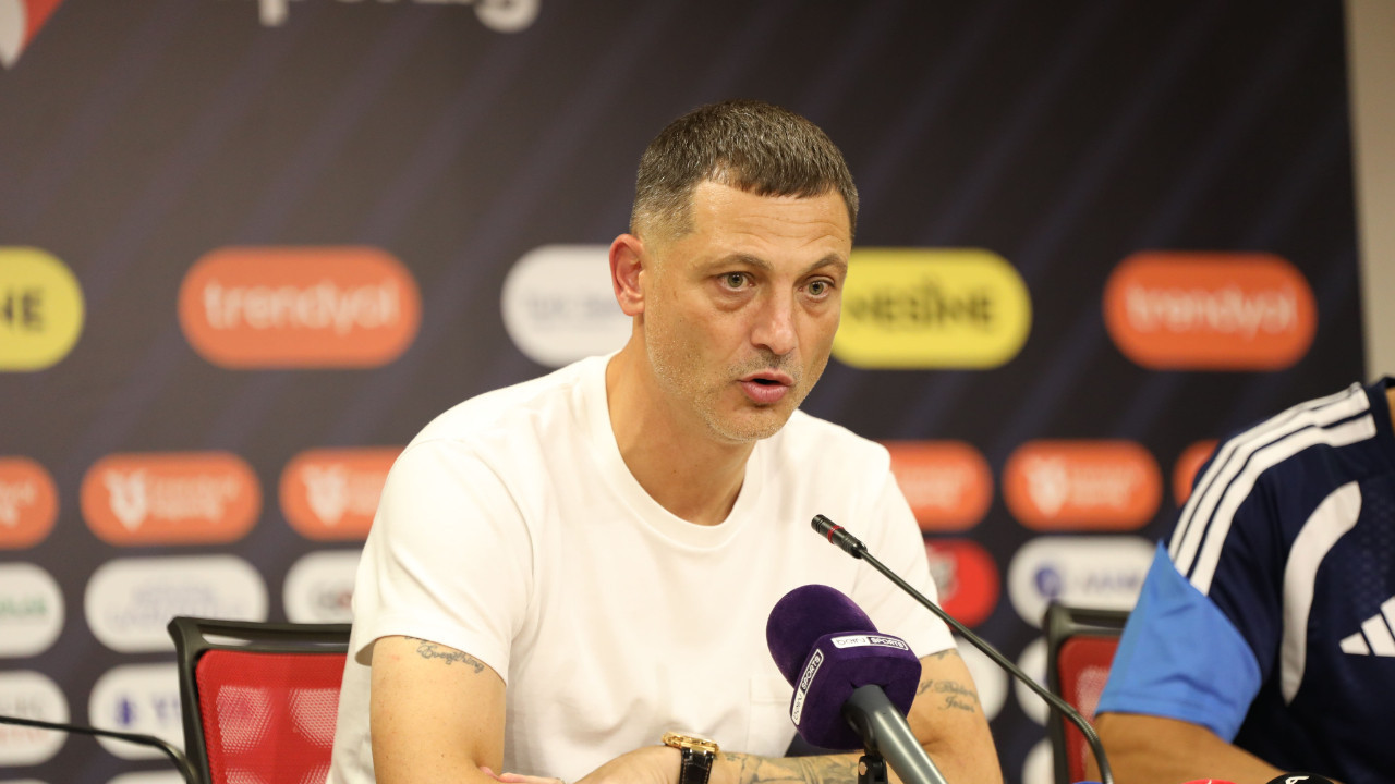 Süper Lig’de sezonun ilk ayrılığı: Radoi ile yollar ayrıldı