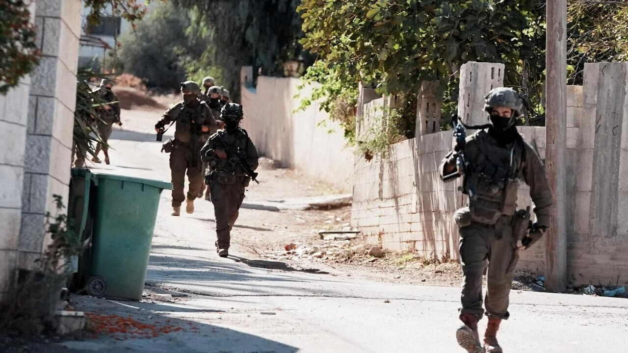 İsrail’den Suriye’ye baskın: Askeri birlikle girdi