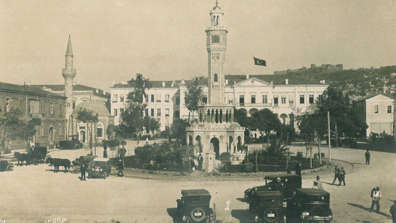 İzmir Saat Kulesi’nin bilinmeyen öyküsü! 22 dişli çarkın 125 yıllık sırrı…