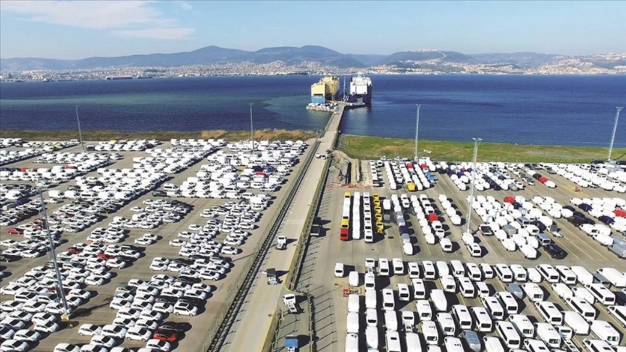 Otomotiv endüstrisi ihracatta liderliğini sürdürdü
