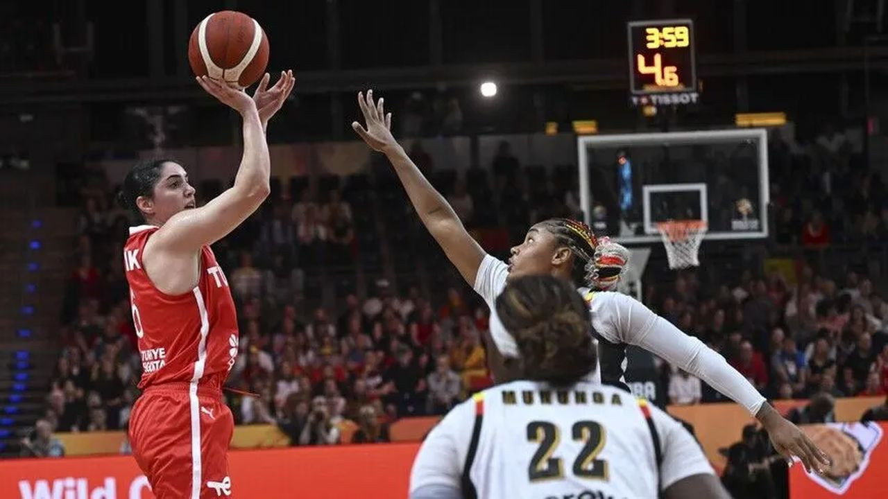 A Milli Kadın Basketbol Takımı, Belçika'ya 89-75 mağlup oldu