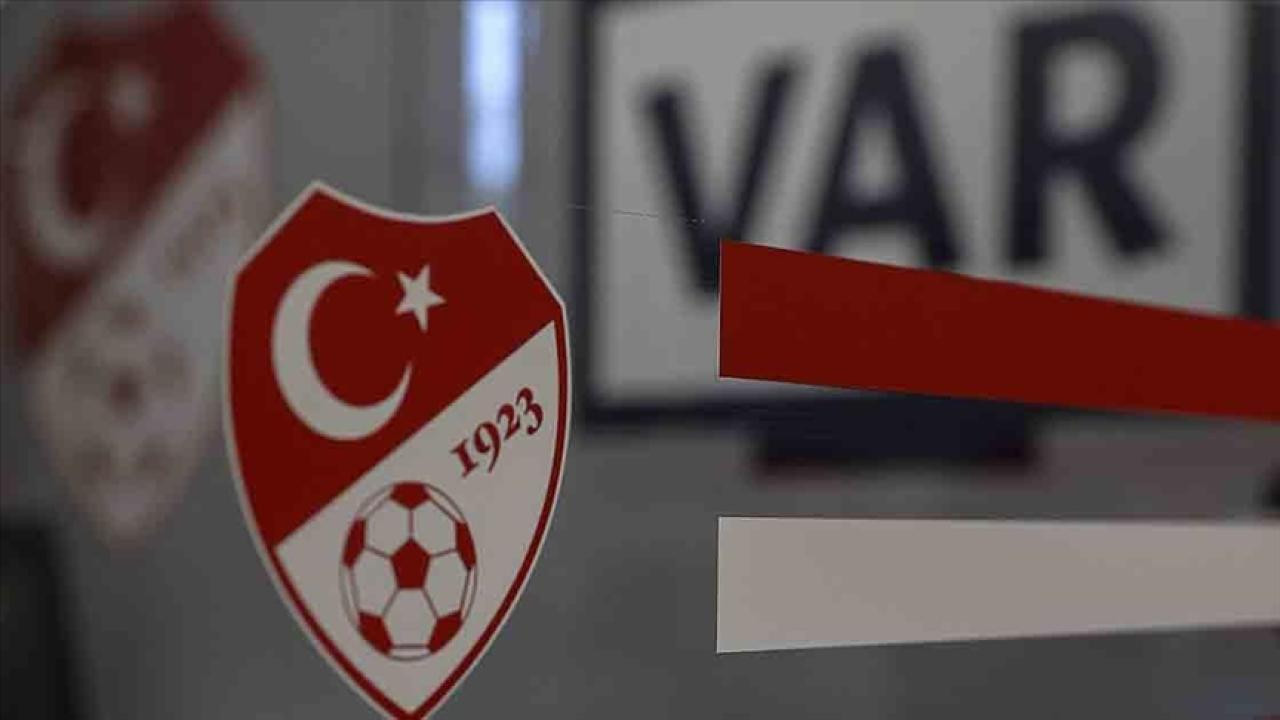 Fenerbahçe - Beşiktaş derbisinin VAR hakemi belli oldu