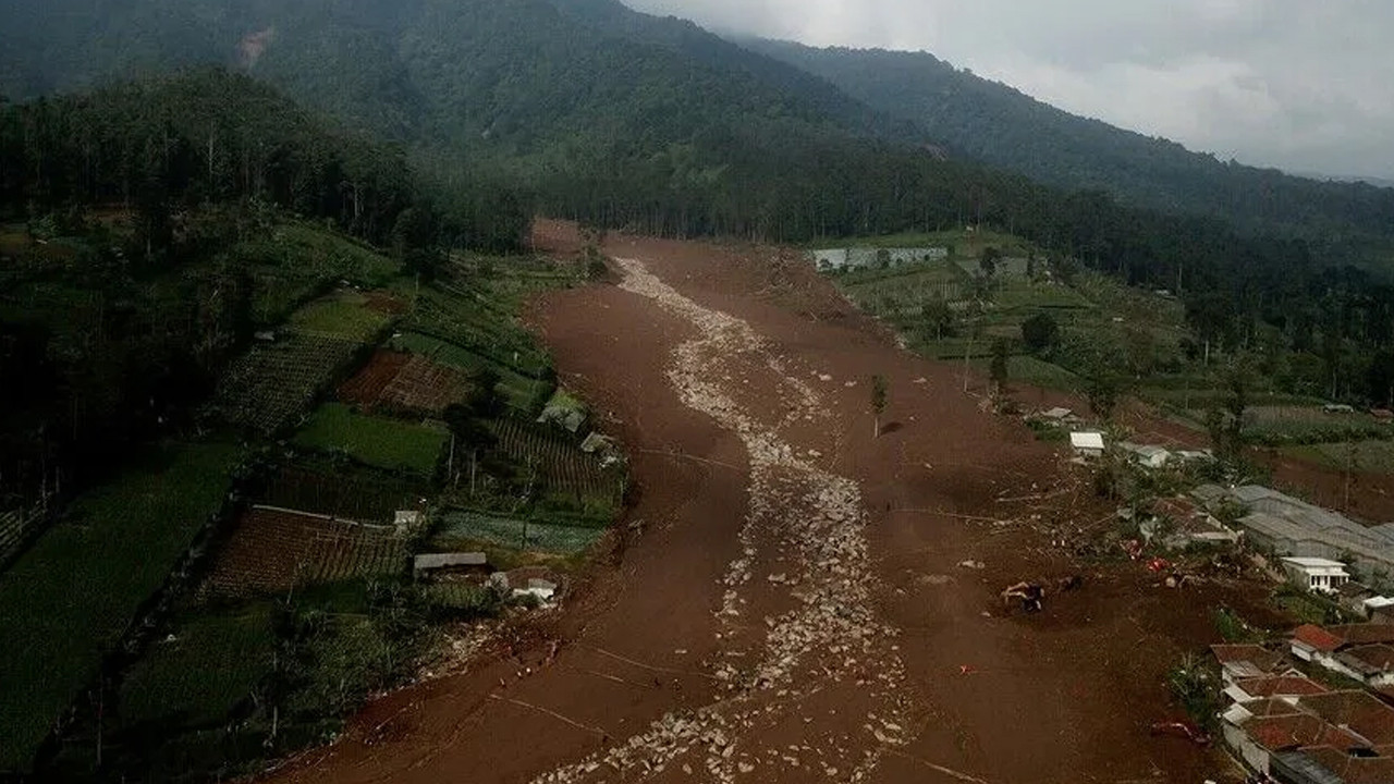 Jiangxi'de heyelan felaketi: 1 kişi öldü, 11 kişi kayıp