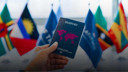 Çok sayıda Türk bu pasaportu alıyor! Her yere vizesiz giriyor