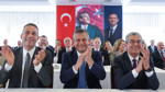 Batı medyası Yeni Parti’yi parlatma yarışına girdi