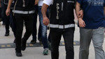 Araçtan para ve altın çalmışlardı! 5 kişi gözaltında