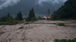 Trabzon'da etkili sağanak, Uzungöl'de taşkın