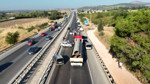 TIR’dan dökülen mazot kazalara neden oldu: 10 araç birbirine girdi
