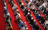 Kaza namazı cemaatle kılınabilir mi?