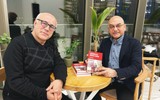 Yazarımız Kadim Ülker’den iki eser! Âşık Veysel’in mirası ve Avusturya’daki Türklerin 60 yıllık başarısı
