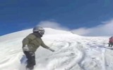 Canlı yayında yasak bölgede kayak yapıyordu, jandarmaya yakalandı