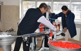 Lise öğrencileri aylık 4 bin 250 lira kazanıyor! Konya'nın ilk meslek okulunda gerçekleşti