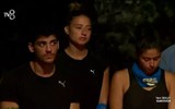 Survivor'da ortalık karıştı: Adada eşyaları ateşe verdi