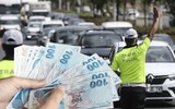 Trafikte bunu yapanlar yandı! Hapis cezası da var!