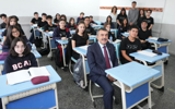 Bakan Yusuf Tekin'den okula sürpriz ziyaret