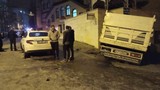 Kartal’da feci kaza!Kamyonet ile otomobil çarpıştı