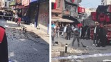 Deprem sırasında çatıdan kopan parçalar yola düştü