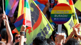 LGBT dayatmasına ilk neşter