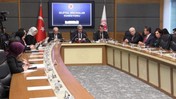 Meclis'te 'açık mikrofon' kazası: Komisyon başkanı telefonla vekil çağırdı
