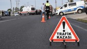 Manisa'da korkunç kaza: Araçlar hurdaya döndü! 2'si ağır 5 kişi yaralandı
