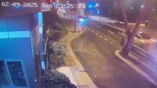 Zeytinburnu'nda feci kaza: Anne ve kızına çarpıp kaçtı! O anlar kameralara yansıdı