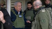 Önce İsrail Savunma Bakanı Katz sonra Başbakan Netanyahu Filistinlilerin evlerini bastı
