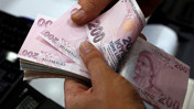 Emekliler dikkat! 3 bin lira hesaplara yatmaya başladı! Emekli ikramiye fark ödemeleri ne zaman yatacak