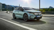 Skoda’dan elektrikli gövde gösterisi: Enyaq, Elroq ve Superb PHEV vitrine çıktı!