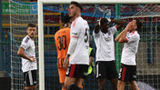 Beşiktaş, Avrupa Ligi'ne veda etti! Siyah-beyazlılar, Shakhtar Donetsk'e 2-0 kaybetti