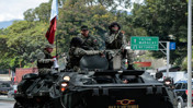 Venezuela Ordusu meydanlara indi: ABD’ye net mesaj